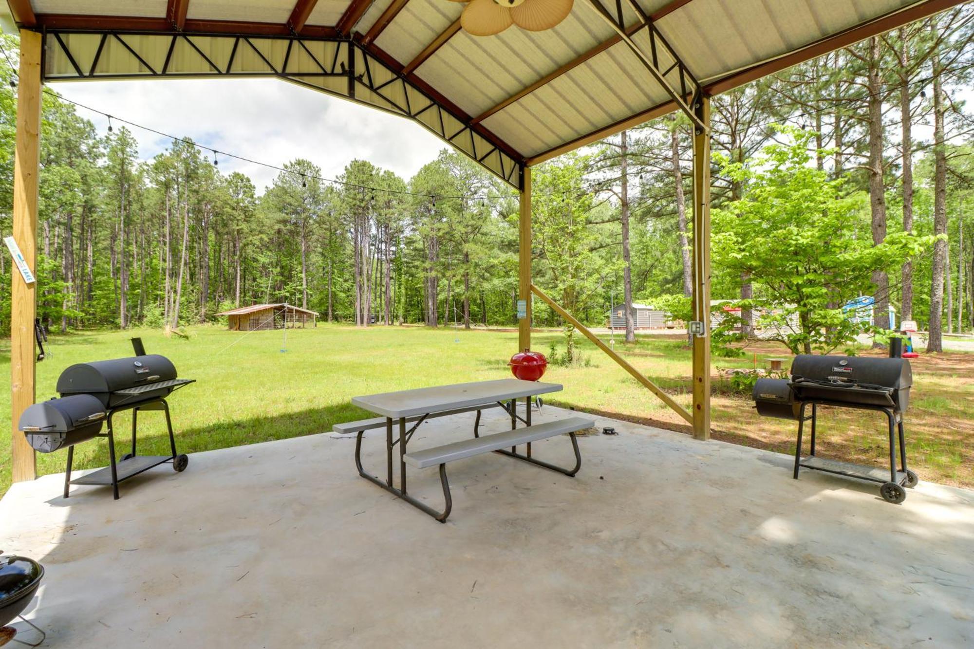 Cozy Higden Studio Close To Greers Ferry Lake! Διαμέρισμα Fairfield Bay Εξωτερικό φωτογραφία